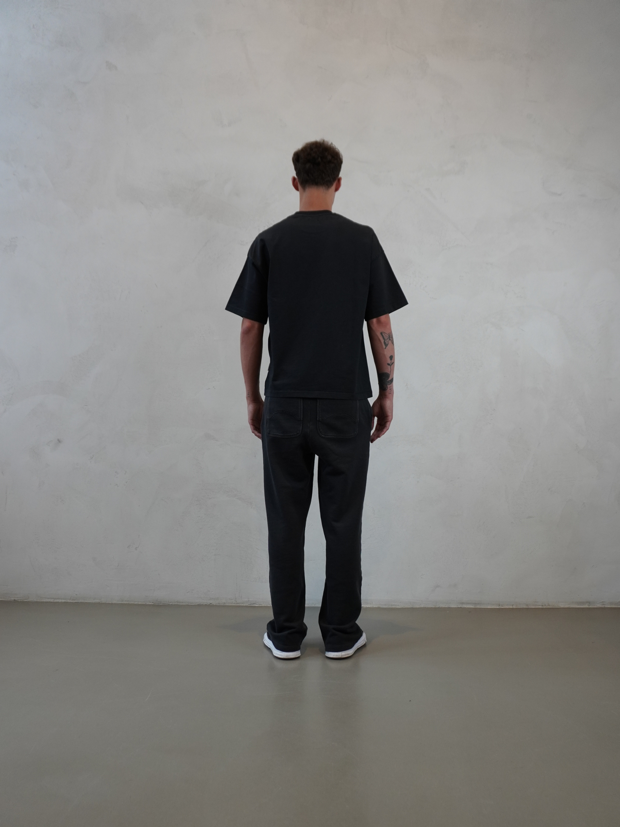 MASKED FACE T-SHIRT - WASHED GREY